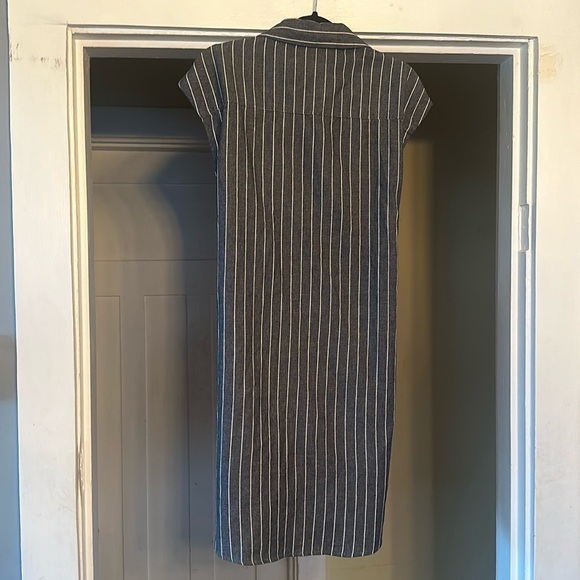 Button up dress with built in sash - Picture 4 of 6
